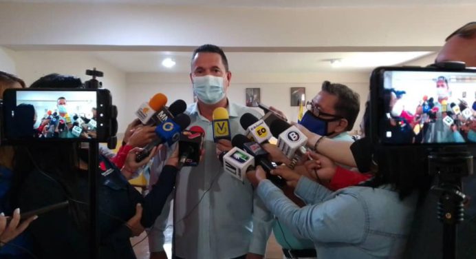 Gobernador Luna garantiza traslado de los campeones de Monagas