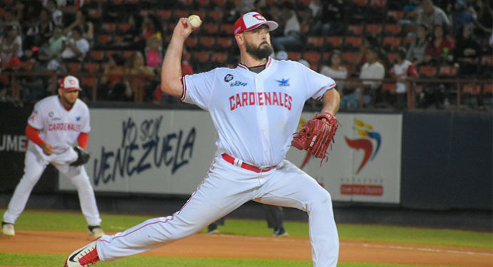 Jackson Stephens se quedó con el premio «Pitcher del Año»