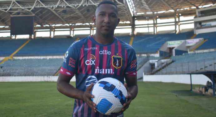 Luis Guerra regresa al Monagas SC para la temporada 2022