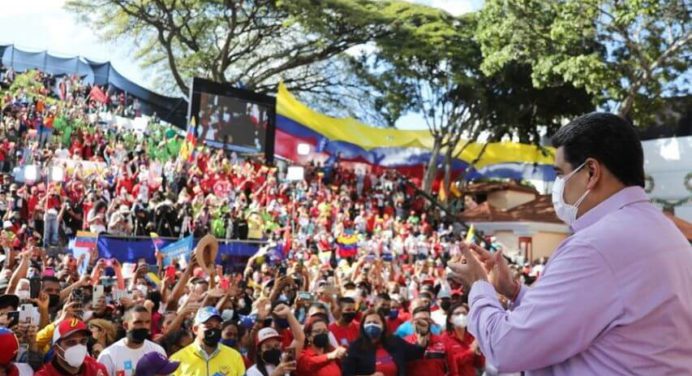 Maduro: Mantendremos el país abierto en flexibilización