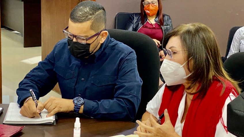 Omar Prieto traspasa a Jacqueline Faría la vicepresidencia del Psuv Zulia