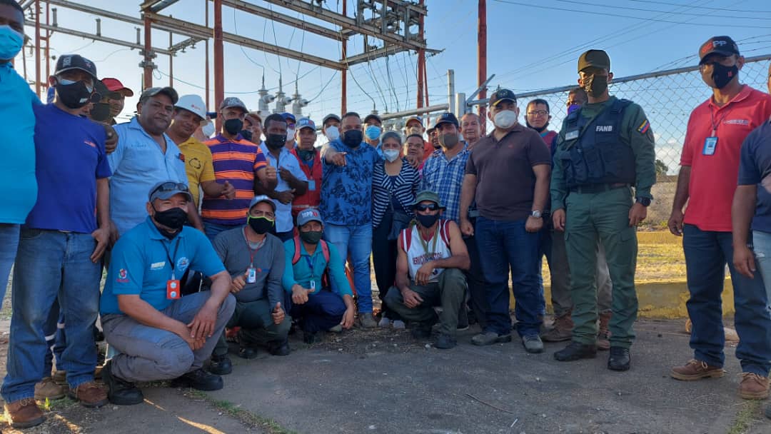 Restablecen servicio de energía eléctrica en el municipio Cedeño