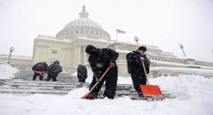 Tormenta de nieve tapiza Washington
