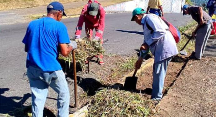 Alcalde de Bolívar continúa impulsando plan de embellecimiento