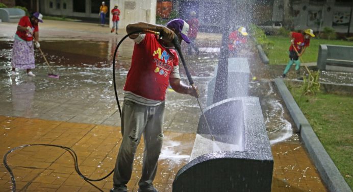 Avanza plan de ornato en plazas en Maturín