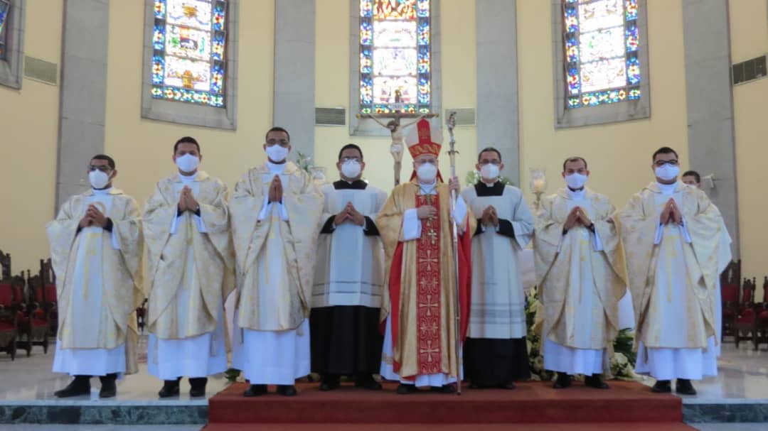 diocesis de maturin ordeno a cinco nuevos sacerdotes laverdaddemonagas.com primera11