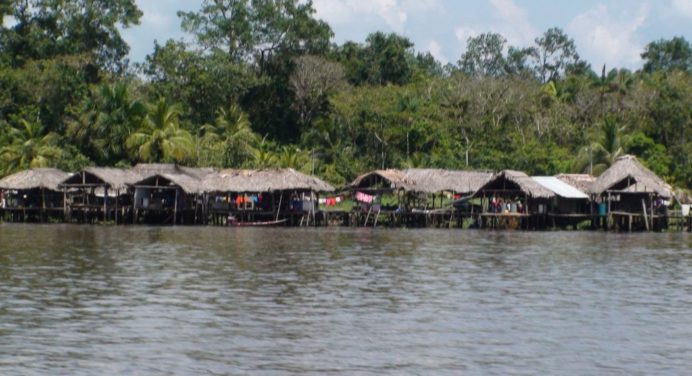 Encuentran ocho cadáveres flotando cerca del río Orinoco