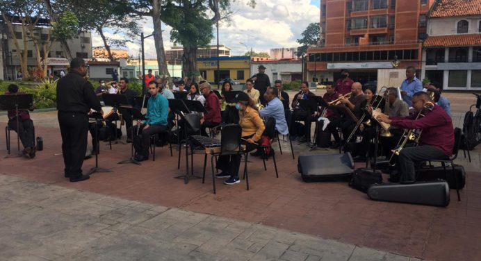 Gobernación inició corredor musical en plazas de Maturín