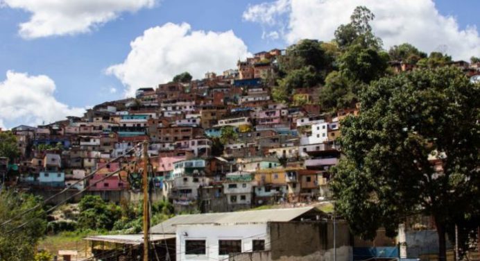 Hallan cadáver carbonizado 