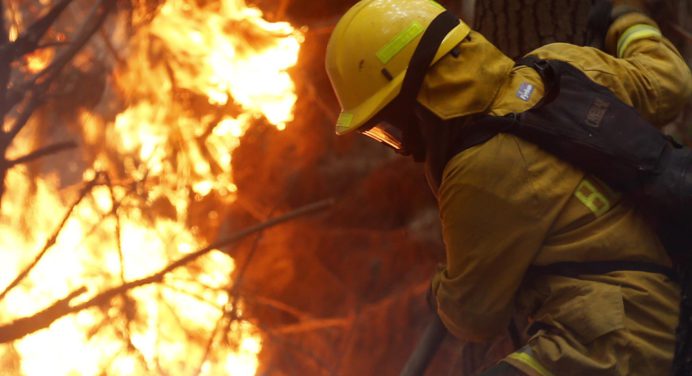 Incendios en Argentina avanzan arrasando con más de 550.000 hectáreas