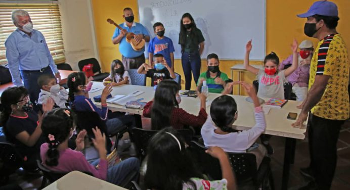 Inician talleres de formación en la escuela artística El Niño Simón