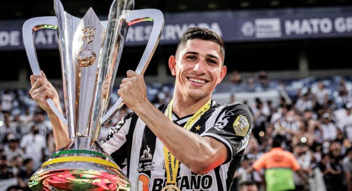 Jefferson Savarino sumó otro título con el Atlético Mineiro