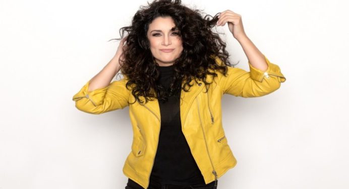 Karina llega este viernes a Maturín con su show «De aquí soy» especial para los enamorados