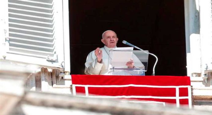 Papa Francisco apela a conciencia de líderes mundiales para la paz en Ucrania