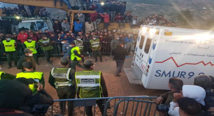 Rescatan muerto a niño marroquí que cayó en un pozo hace cinco días