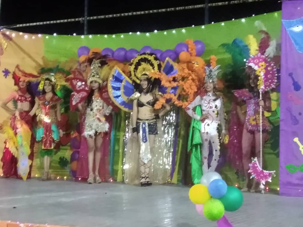yuriana montes se corono como reina del carnaval 2022 en el municipio acosta laverdaddemonagas.com trajes de fantasia