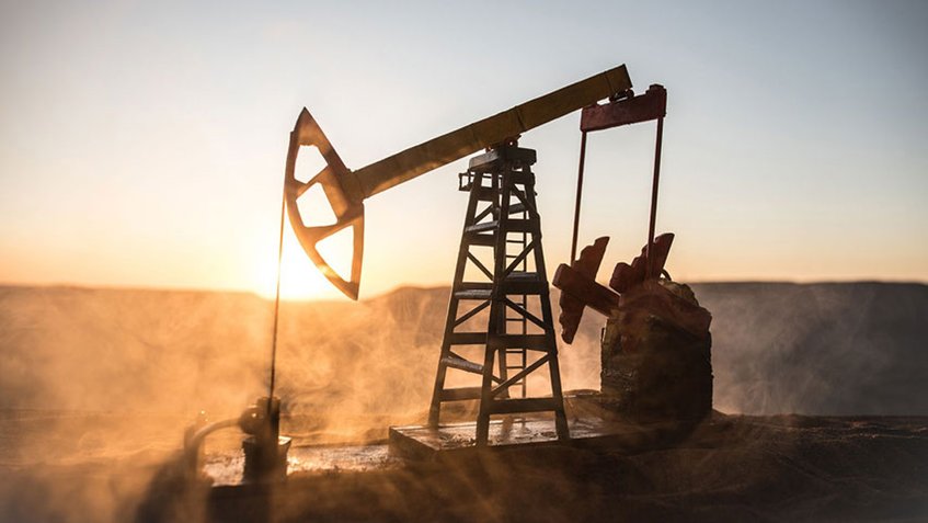 El petróleo Brent supera los 130 dólares el barril por primera vez desde 2012