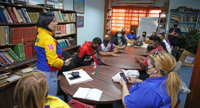 Inces y ZE inician acreditación de docentes para cursos en liceos de Monagas