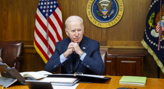 Joe Biden y Zelenski discuten capacidades militares adicionales para el ejército ucraniano