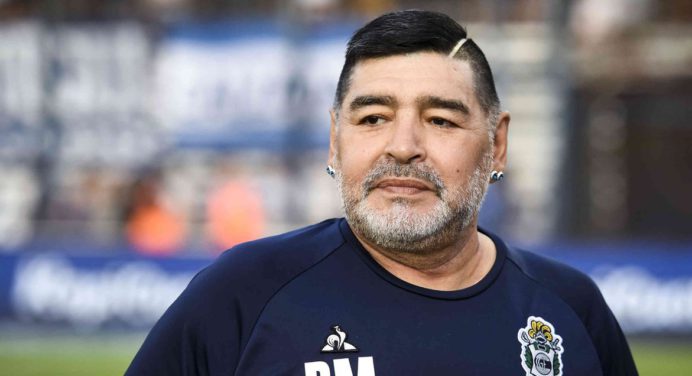 Napoli presentó nueva camiseta en honor a Maradona (+Fotos)