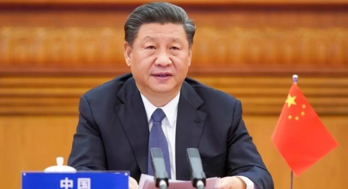 Presidente de China Xi Jinping ordenó investigación para esclarecer accidente aéreo