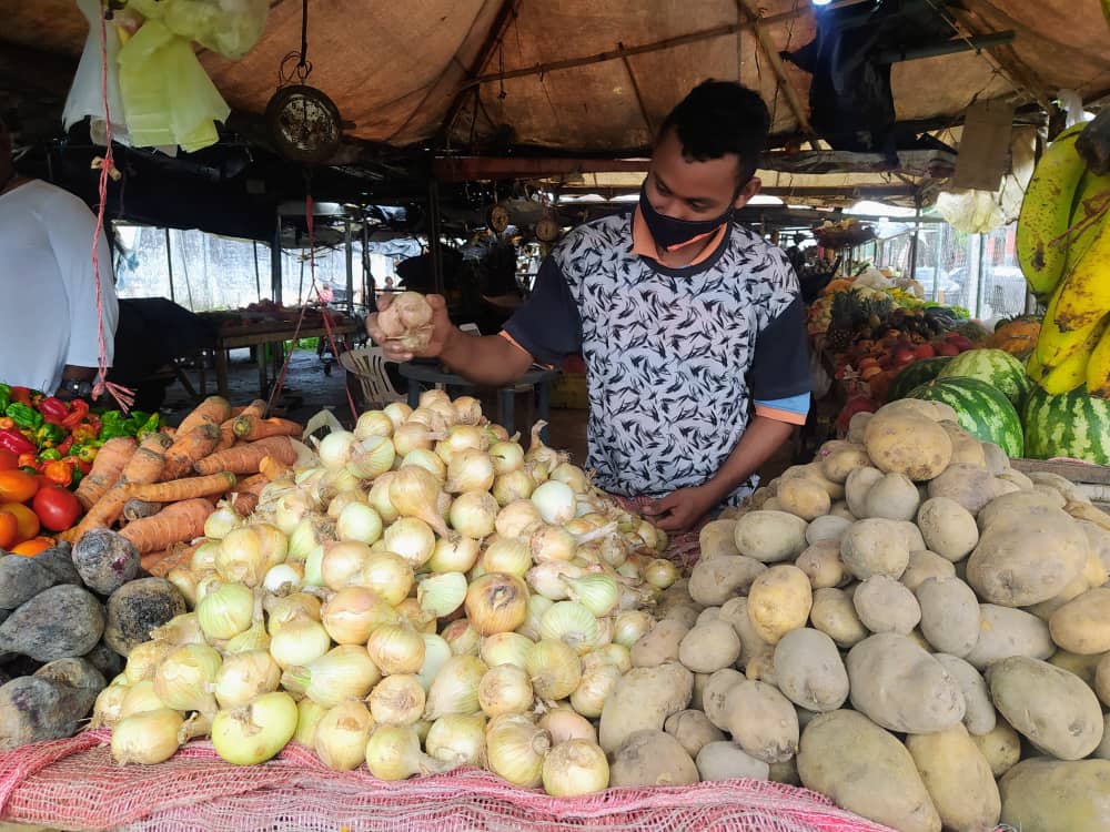 venta de hortalizas disminuyo en el mercado viejo de maturin laverdaddemonagas.com whatsapp image 2022 03 16 at 2.59.06 pm 1