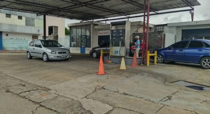Vuelven colas para el suministro de gasolina subsidiada en Maturín