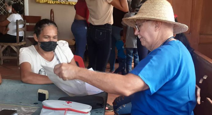 Asociación «Por amor a tí» realizó jornada de atención en Amana del Tamarindo de Maturín