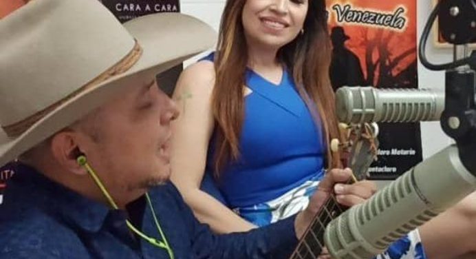 Cantaclaro 107.1 FM celebra su 4to aniversario