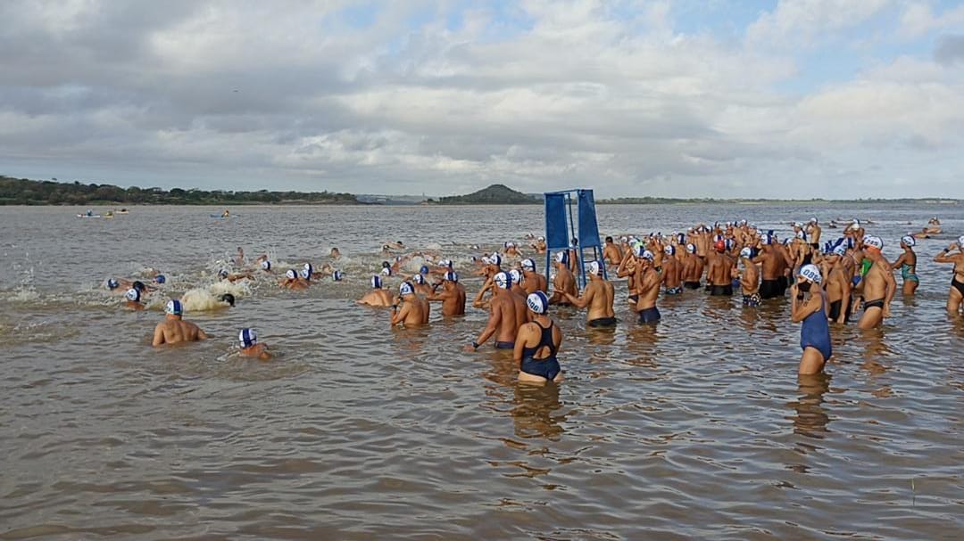 cinco atletas de sotillo participaron en el paso a nado de los rios orinoco y caroni laverdaddemonagas.com sotillo natacion 2