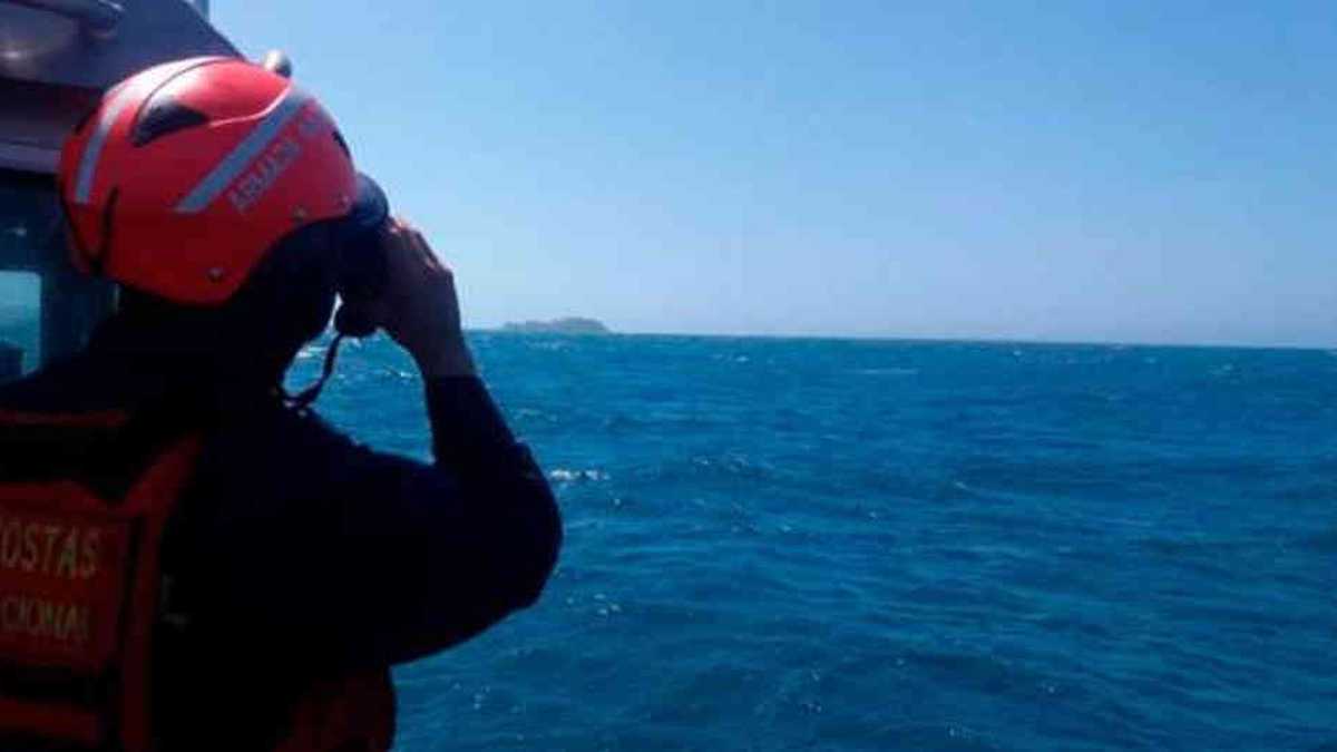 cinco personas desaparecidas en otro naufragio frente a costas del estado sucre laverdaddemonagas.com nave1