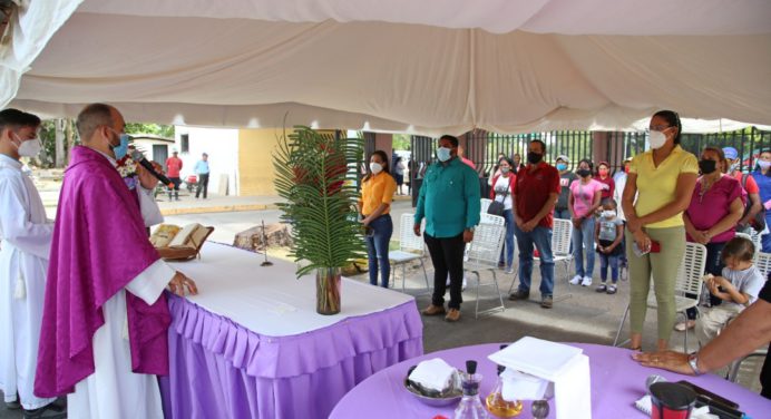 Efectúan actividad ecuménica en el Cementerio Municipal de Maturín