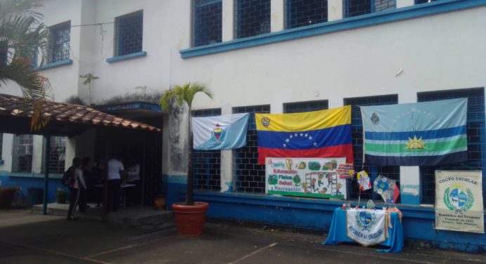 Escuela República del Uruguay: Regreso a clases ha sido progresivo