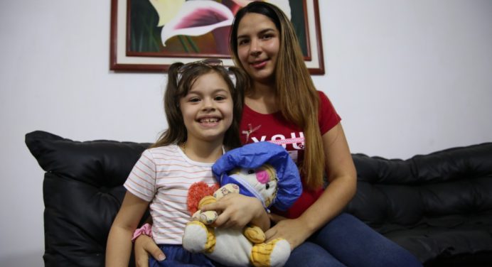 Lucía Valentina fue operada y se recupera en su hogar tras delicada cirugía vesicoureteral