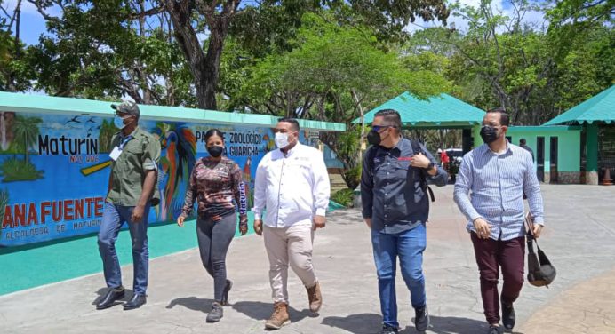 Ministro de Ecosocialismo supervisa funcionamiento del parque La Guaricha