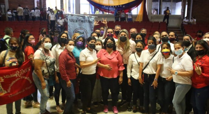 Personal activo de Educación asistió a debate en Monagas