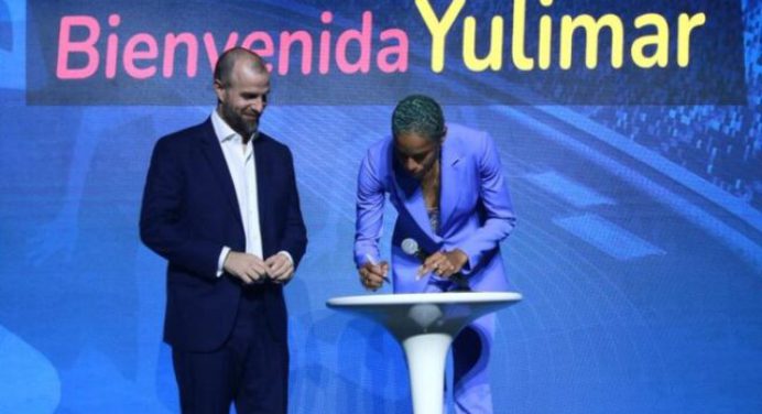 Campeona mundial Yulimar Rojas firma como nueva imagen del BDV