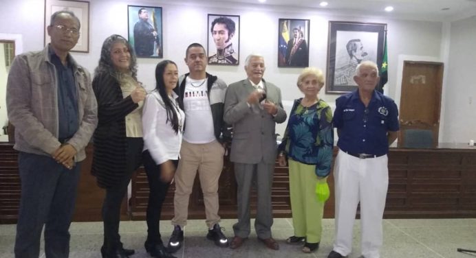 Alcalde Maurera participó en encuentro de cronistas de Monagas
