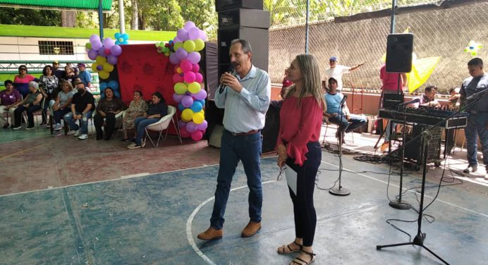 Alcaldía de Acosta celebró por todo lo alto el Día de las Madres