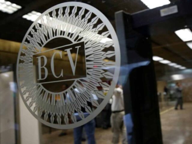 BCV inyecta más de $1.800 millones para mantener el dólar 