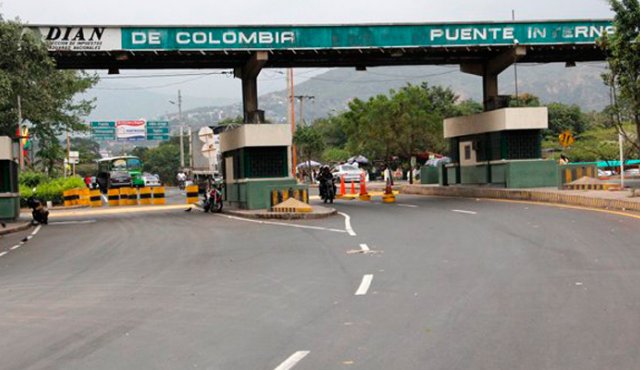 Bernal apoya eventual reactivación comercial entre Colombia y Venezuela