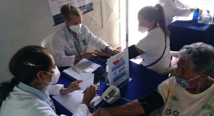 Cáritas Maturín brindó atención médica en Las Cocuizas