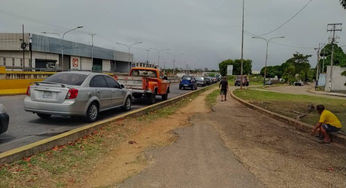 Colas reaparecieron en las estaciones de servicio en Maturín