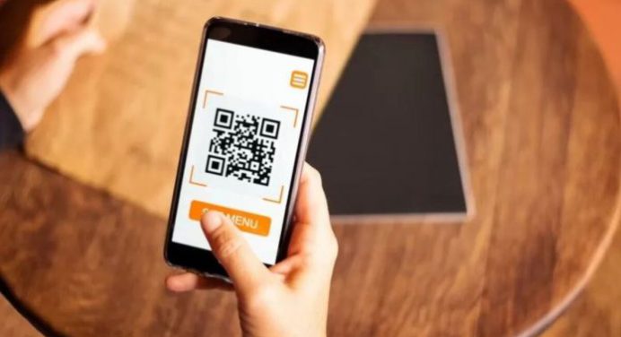 Cómo funcionan los códigos QR y qué peligros suponen para tu celular