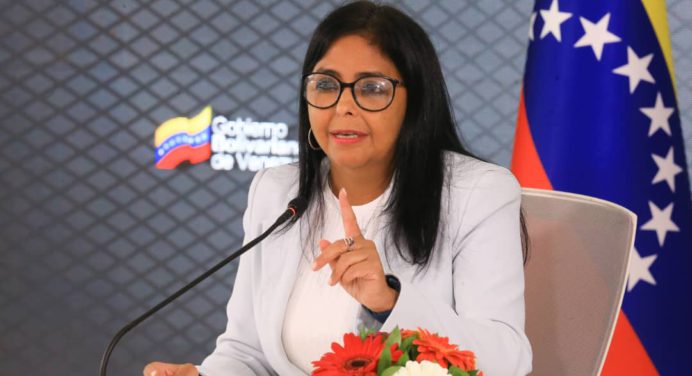 Delcy Rodríguez celebra levantamiento de algunas sanciones en Venezuela