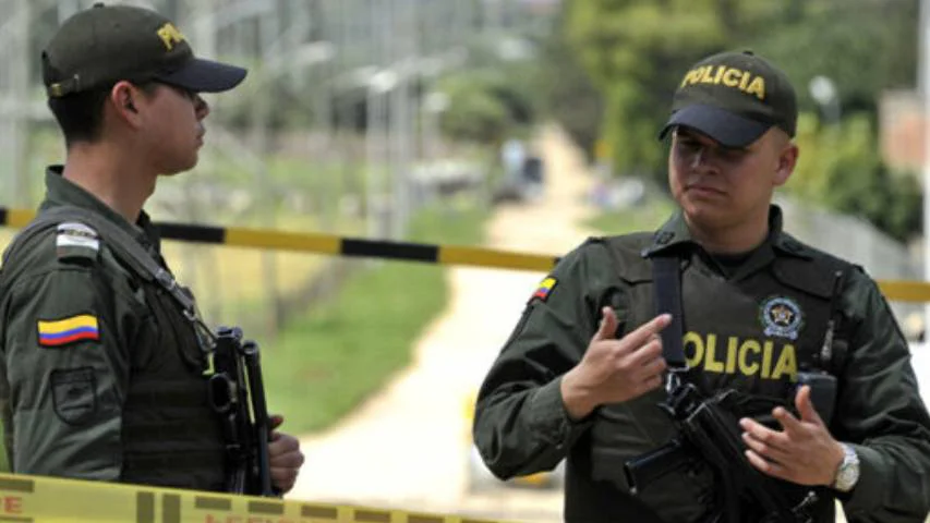 Explosión de un carro bomba en Colombia dejó al menos un herido
