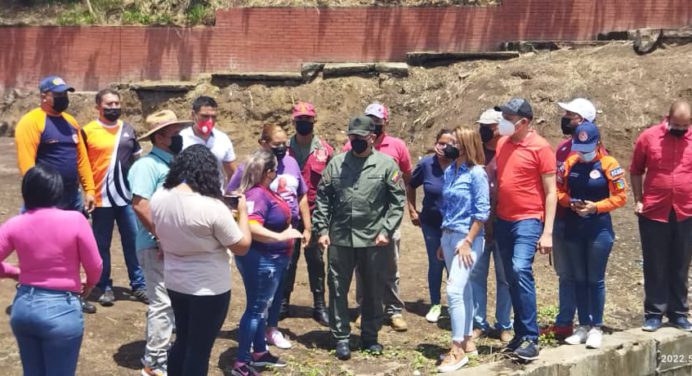 Gobernación y Alcaldía de Maturín sanean completamente el caño Las Comunales en Los Godos