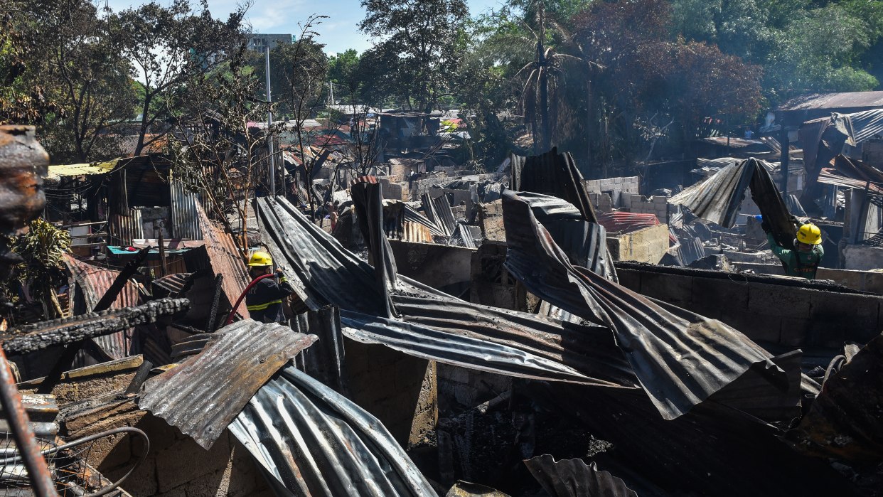 Incendio en barriada pobre de Filipinas deja ocho personas muertas