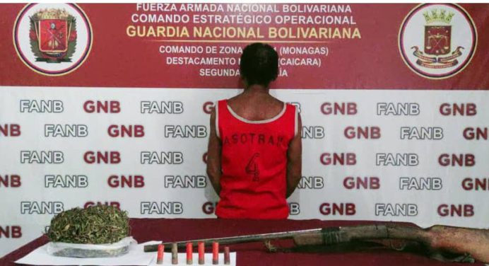 Capturado en San Antonio por portar una escopeta y 756 gramos de presunta droga