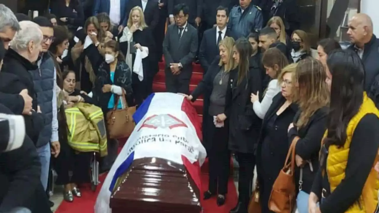 Llegan a Paraguay restos del fiscal asesinado en Colombia